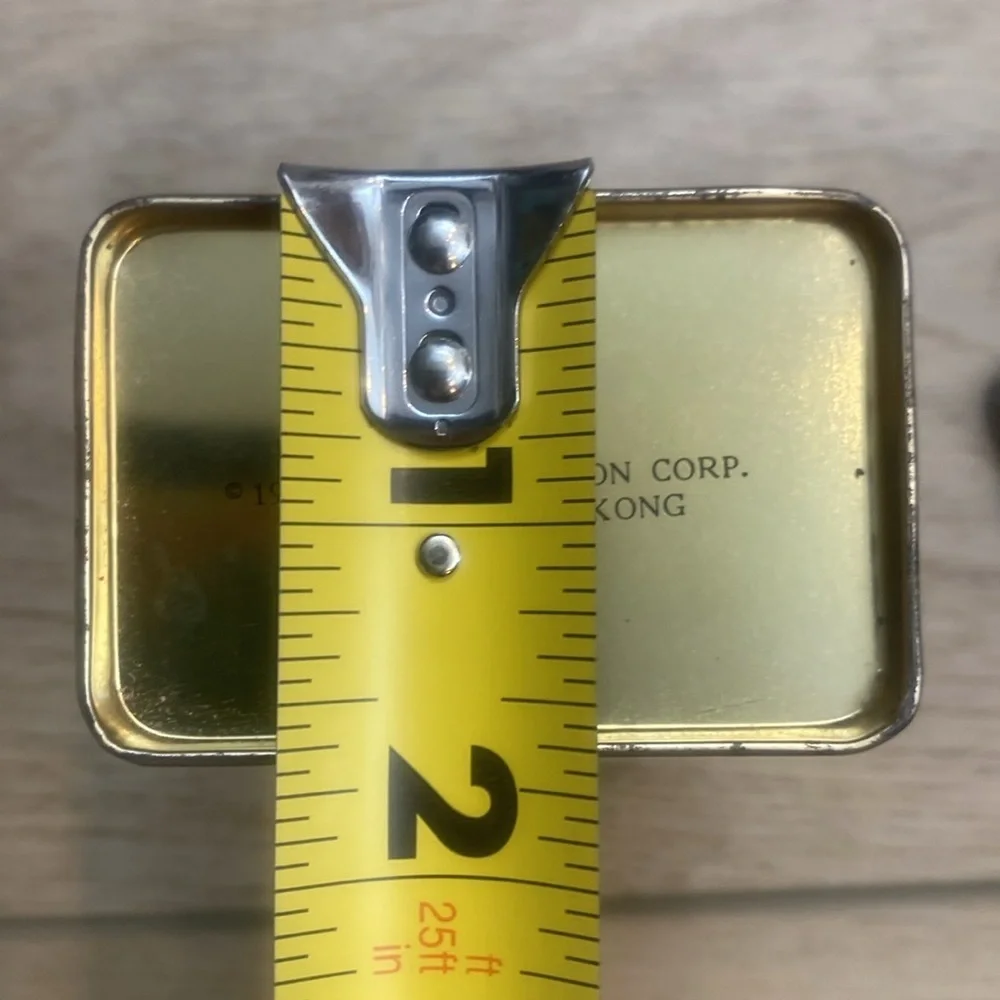 Vintage Metal Tin Box‎